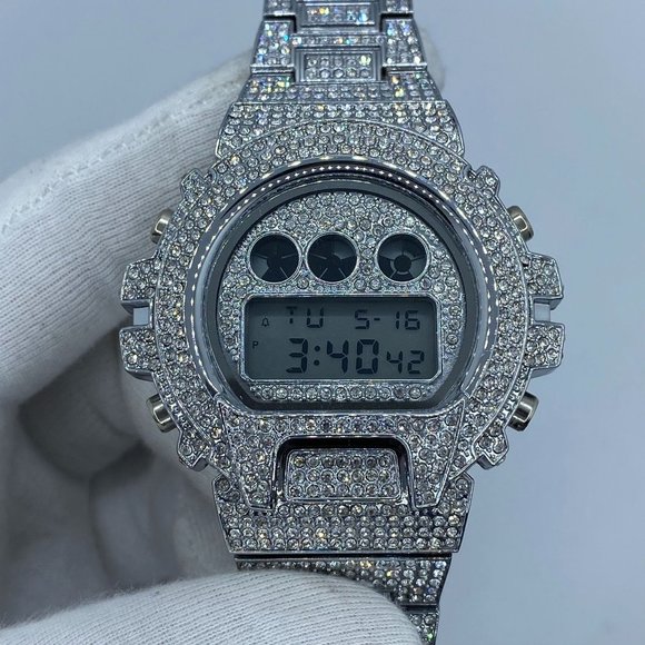 Luxury Chronograph Digital Led Diamond Waterproof Watch - Picture 4 of 5